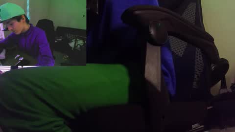 Snapshot of charlied09302 chatting on February 2026 03:28:01 PM char sexiness online show from February 2026 03:28:01 PM