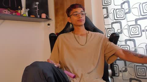 Charles Russo online show from December 2024 08:15:01 PM