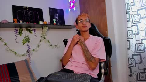 Charles Russo online show from January 2025 07:29:02 PM