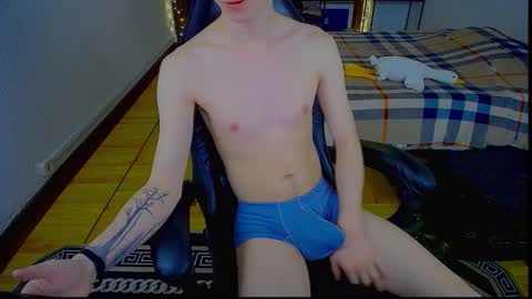 Snapshot of charlieseyer chatting on January 2026 08:41:01 AM carlos reyes online show from January 2026 08:41:01 AM