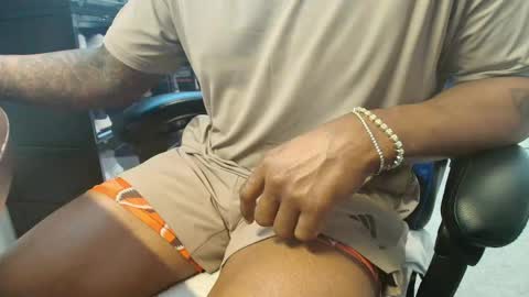 Snapshot of charliesierra310 chatting on April 2026 08:48:01 PM CharlieSierra96 online show from April 2026 08:48:01 PM