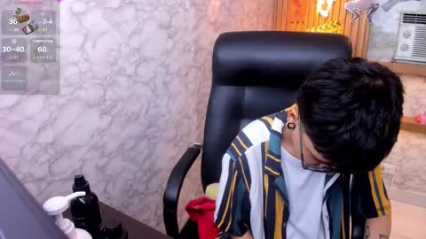 Charlie online show from October 2025 12:31:01 PM