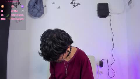 Snapshot of charlietaylorr__ chatting on March 2026 12:50:01 AM Charlie online show from March 2026 12:50:01 AM