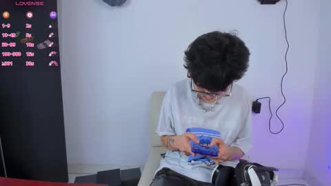 Snapshot of charlietaylorr__ chatting on March 2026 04:51:01 PM Charlie online show from March 2026 04:51:01 PM