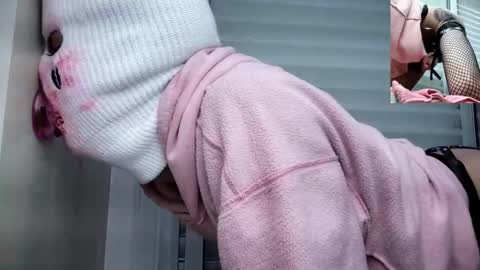 Snapshot of charliethroat chatting on February 2026 10:58:02 AM Charlie Throat online show from February 2026 10:58:02 AM