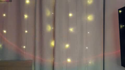 Yumi online show from March 2026 09:43:01 PM