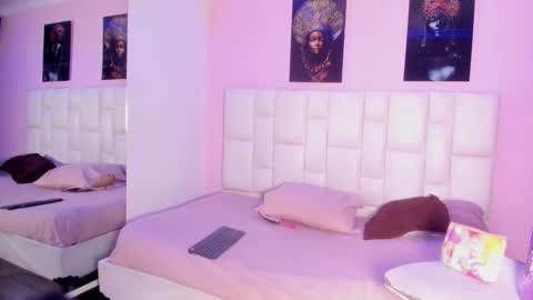 charlot_vega_ online show from November 2025 10:34:02 AM