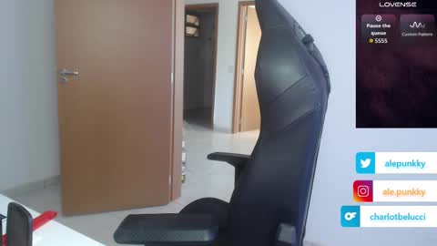 Ale punky online show from October 2025 10:02:01 AM