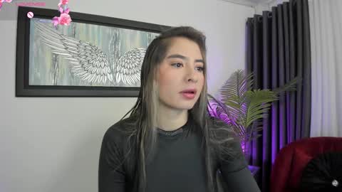 Charlote online show from February 2025 02:28:01 AM