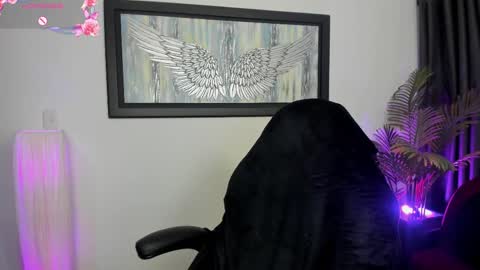 Charlote online show from February 2025 05:48:02 PM