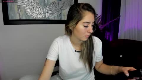 Charlote online show from November 2025 11:56:02 AM