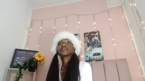 Snapshot of charlothcameronrs chatting on April 2026 07:07:02 PM charlothcameronrs online show from April 2026 07:07:02 PM