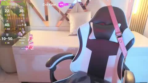 charlott online show from July 2026 08:03:02 PM