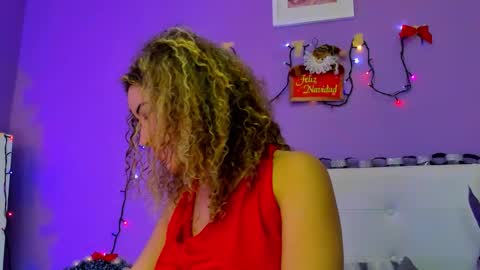 Snapshot of charlotte1117 chatting on December 2025 02:58:02 PM Char 3 online show from December 2025 02:58:02 PM