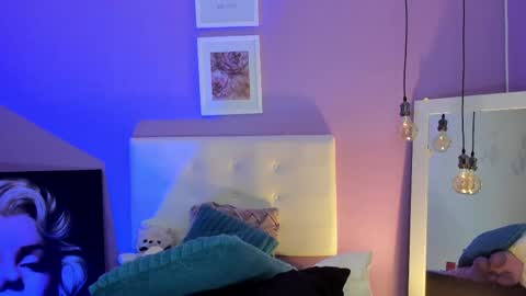 Snapshot of charlotte1117 chatting on March 2026 10:29:02 PM Char 3 online show from March 2026 10:29:02 PM