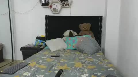 charlotte_027 online show from January 2025 07:36:01 AM