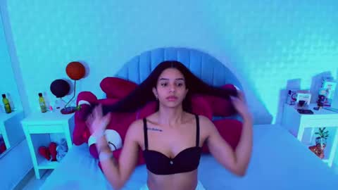 charlotte online show from November 2025 02:38:02 PM