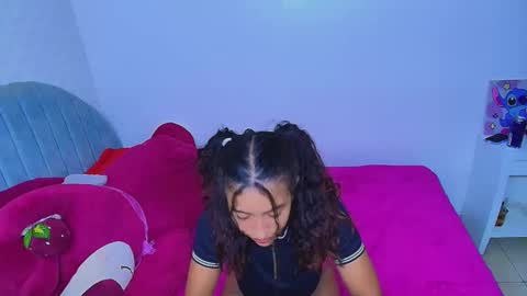 Snapshot of charlotte_0309 chatting on April 2026 07:13:01 AM charlotte online show from April 2026 07:13:01 AM