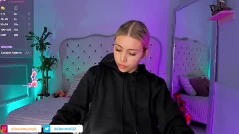 charlotte  grey online show from February 2025 11:49:01 AM