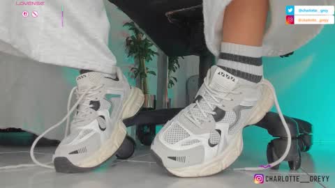 charlotte  grey online show from October 2025 08:33:02 PM