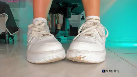 charlotte  grey online show from February 2026 07:18:01 PM