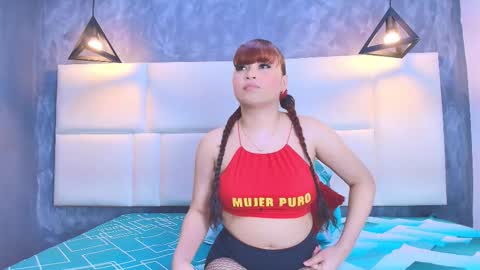 Charlotte and Zac online show from November 2025 09:04:01 PM