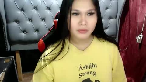 Snapshot of charlotte_anne11 chatting on December 2025 05:54:02 PM charlotte_anne11 online show from December 2025 05:54:02 PM