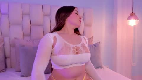 Charlotte online show from October 2025 05:47:02 PM