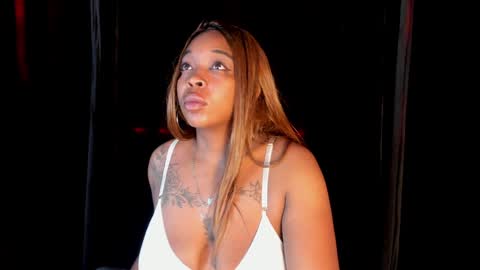 Snapshot of charlotte_brown_1 chatting on December 2024 11:39:02 AM CHARLOTTE BROWN online show from December 2024 11:39:02 AM