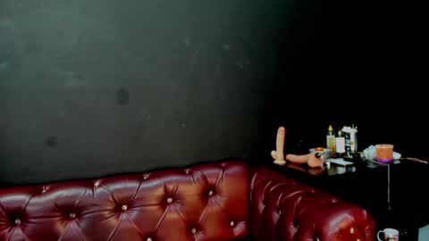 Snapshot of charlotte_brown_1 chatting on January 2025 12:35:02 PM CHARLOTTE BROWN online show from January 2025 12:35:02 PM