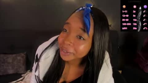 Snapshot of charlotte_brown_1 chatting on September 2025 01:00:01 PM CHARLOTTE BROWN online show from September 2025 01:00:01 PM