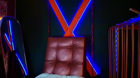 Snapshot of charlotte_brown_1 chatting on December 2025 01:28:02 PM CHARLOTTE BROWN online show from December 2025 01:28:02 PM