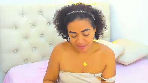 Snapshot of charlotte_dante212 chatting on July 2026 02:03:01 PM charlottte y dante online show from July 2026 02:03:01 PM