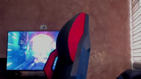 Charlotte  online show from January 2025 10:31:02 PM