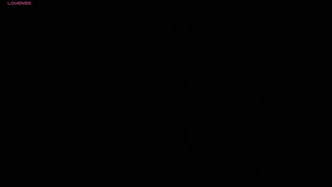 Snapshot of charlotte_harriz chatting on December 2025 03:02:01 AM Charlotte online show from December 2025 03:02:01 AM