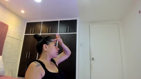 Charlotte Icee online show from December 2024 03:39:01 PM