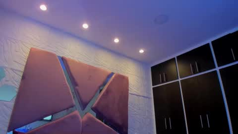 Charlotte Icee online show from February 2025 07:36:01 PM