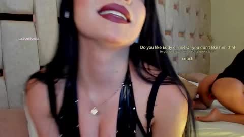 charlotte_line online show from December 2025 02:02:02 PM