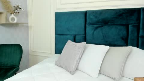 Charlotte Mayers online show from February 2025 11:23:02 AM