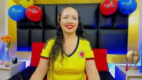 Snapshot of charlotte_monnroe chatting on June 2026 01:54:02 PM charlotte_monnroe online show from June 2026 01:54:02 PM