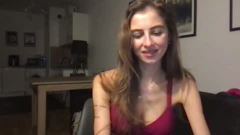 Charlotte Roche online show from February 2025 04:21:01 PM