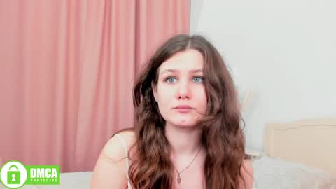 Charlotte online show from December 2024 01:06:01 PM