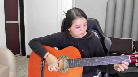 charlottee_starr online show from December 2025 08:16:02 PM