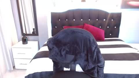 charlottefiery online show from April 2026 01:17:02 AM