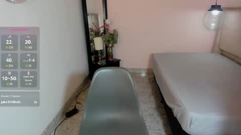 charlotteking8 online show from March 2026 12:01:01 PM