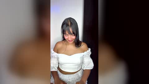 Snapshot of charlottekiss99 chatting on April 2026 03:28:02 PM charlottekiss99 online show from April 2026 03:28:02 PM