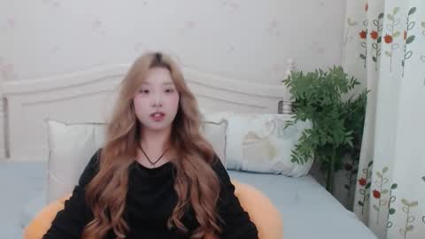 Snapshot of charlottelin chatting on September 2025 09:53:02 AM Charlotte online show from September 2025 09:53:02 AM