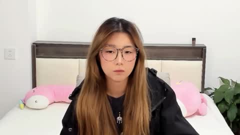 Snapshot of charlottelin chatting on March 2026 03:18:01 PM Charlotte online show from March 2026 03:18:01 PM