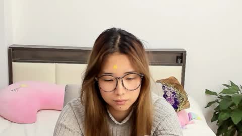 Snapshot of charlottelin chatting on March 2026 03:48:02 PM Charlotte online show from March 2026 03:48:02 PM