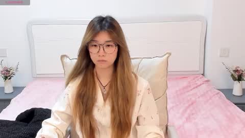 Snapshot of charlottelin chatting on March 2026 06:14:02 PM Charlotte online show from March 2026 06:14:02 PM